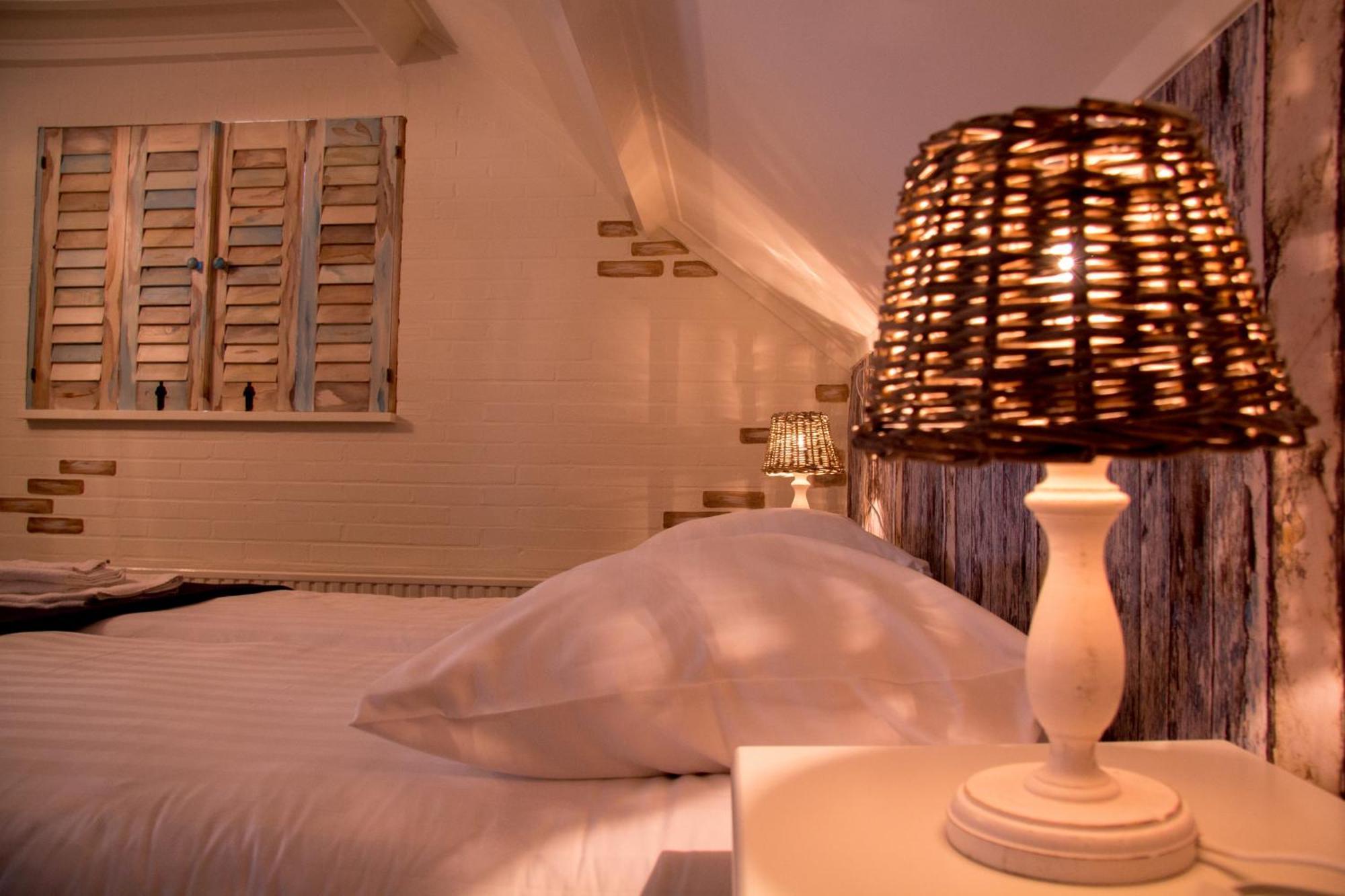 Hotel Hartlief Buinen ห้อง รูปภาพ